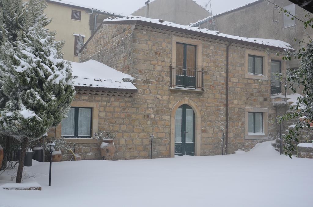 La Carretteria Guest House Mistretta Exterior foto